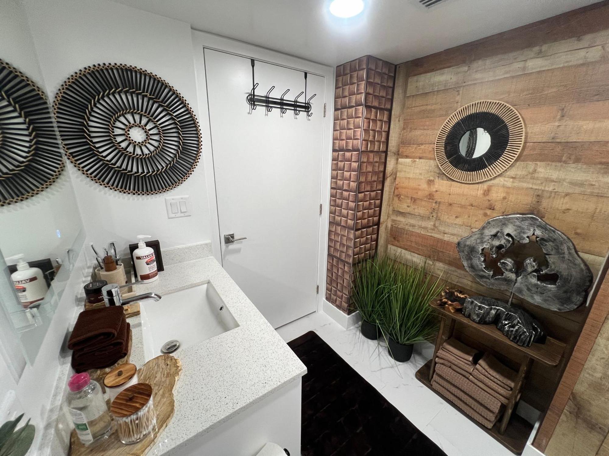 Miami Wood Apart Hotel New 2024 - Private Terrace - Free Garage - Beach 5 Min ハリウッド エクステリア 写真
