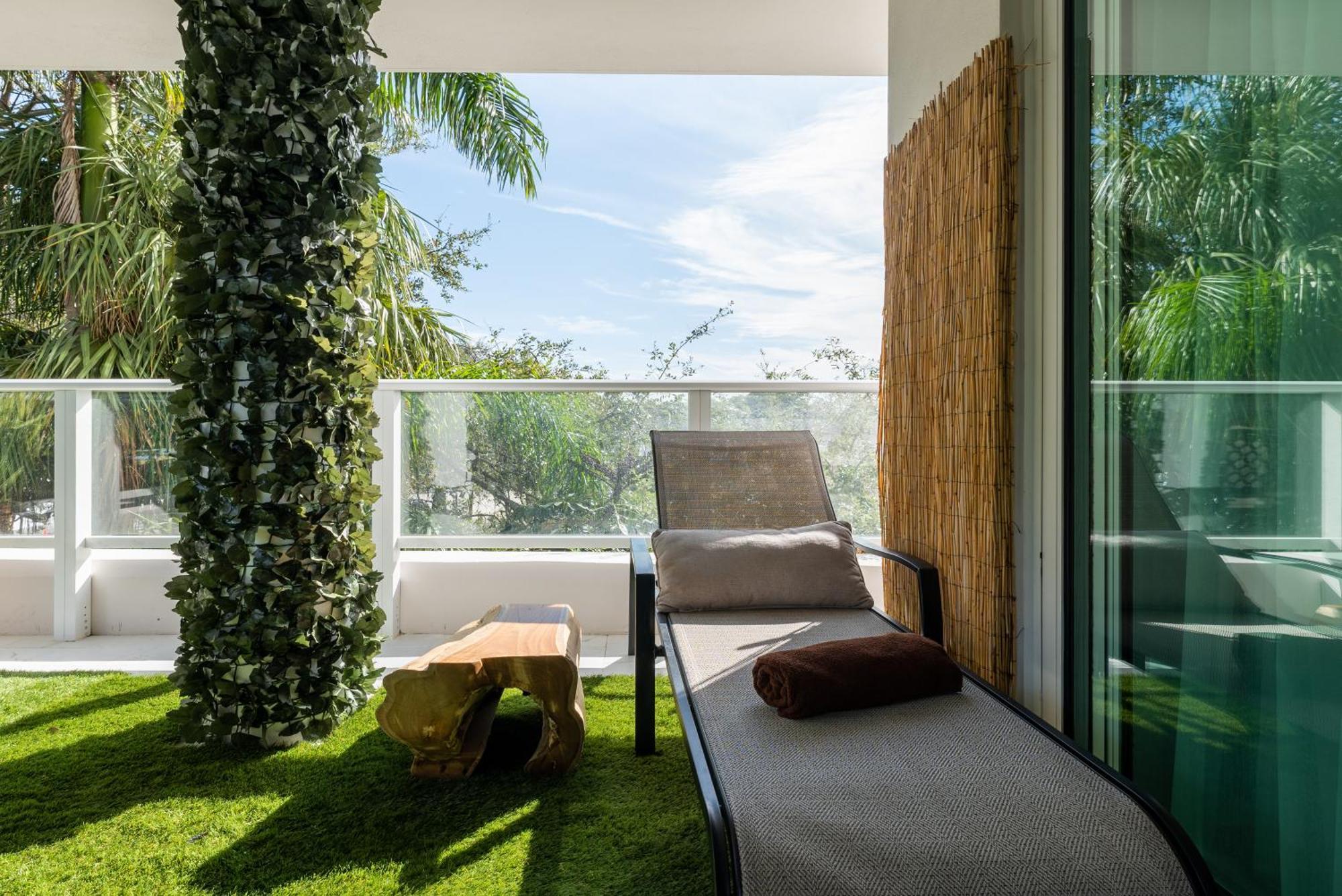 Miami Wood Apart Hotel New 2024 - Private Terrace - Free Garage - Beach 5 Min ハリウッド エクステリア 写真