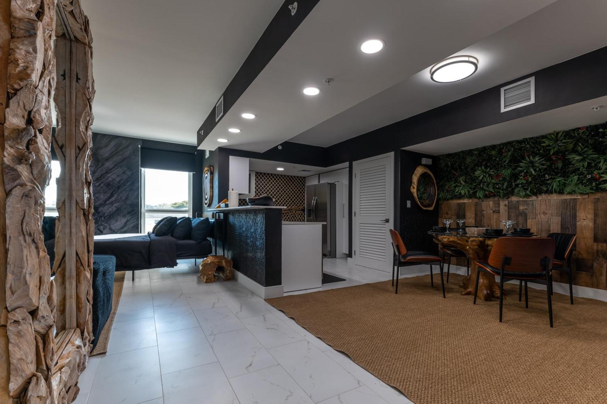 Miami Wood Apart Hotel New 2024 - Private Terrace - Free Garage - Beach 5 Min ハリウッド エクステリア 写真
